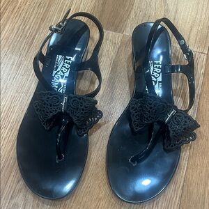 Ferragamo Black Sandals with Bow